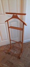 Vintage Valet Butler Stand Light Wood Suit Towel Hanger Clothes Rack wheels gc
