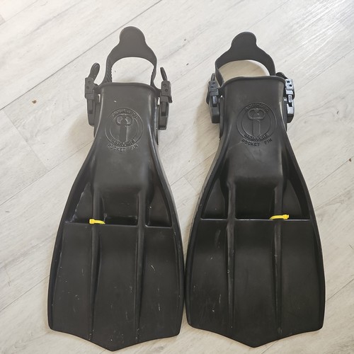 Divers aqua lung rocket - divers,