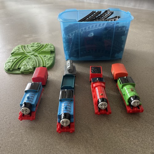 Thomas trackmaster railway - trackmaster,