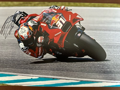 Pedro acosta hand signed 12x8 - hand,