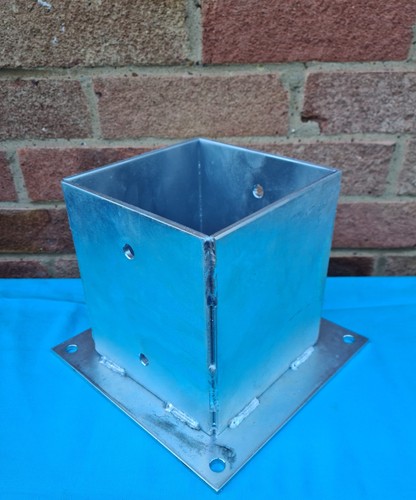 Heavy duty galvanised bolt - heavy,