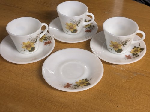 Pyrex style milk glass - pyrex,