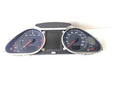 AUDI Q7 4M Instrument Cluster