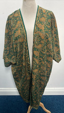 VINTAGE 100% SILK KIMONO UNISEX SIZE M (WOMEN) S (MEN)