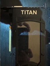 NVIDIA TITAN X Maxwell - 12GB