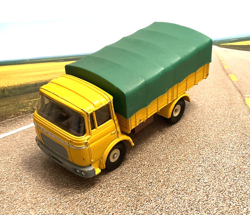 1961 dinky toys meccano france - dinky,
