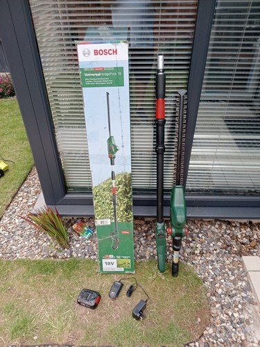 Bosch universal hedge - hedge, pole