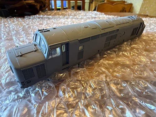 Bachmann class diesel - class, 37