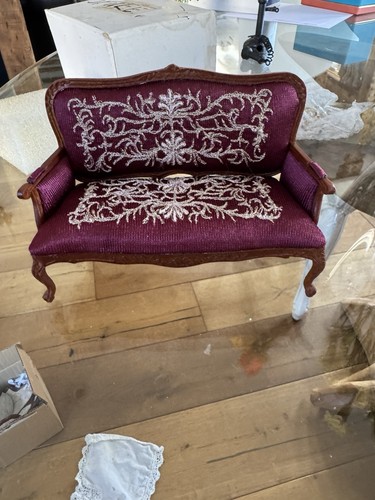 Dolls house sofa chair - dolls,