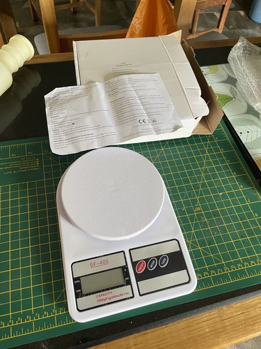 Digital kitchen scales - kitchen,
