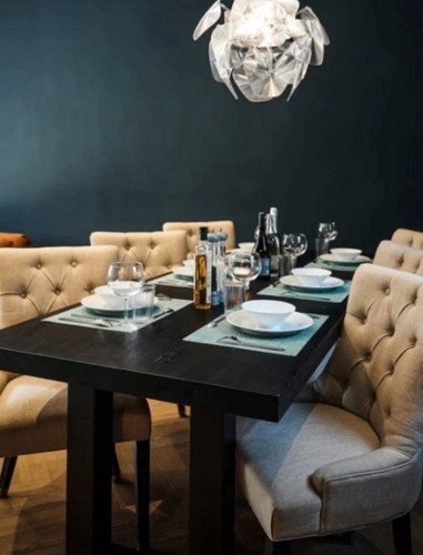 Contemporary oak dining table - contemporary,