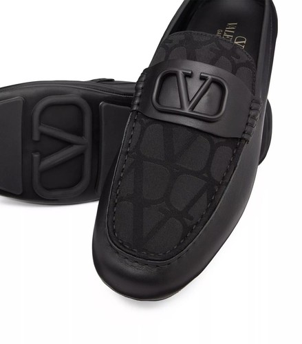 Valentino garavani vlogo - valentino,