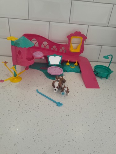 Pet parade play world fun - play,