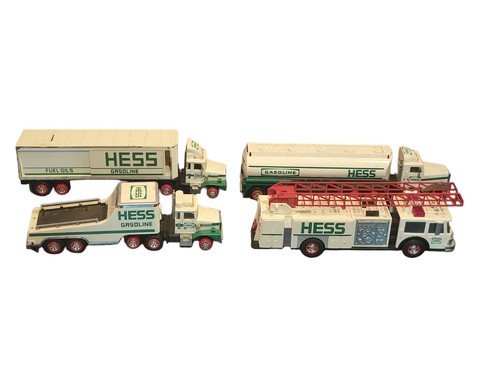 Lot assorted vintage - of, hess