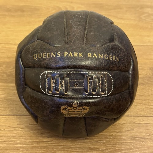 Vintage style qpr queens - style,