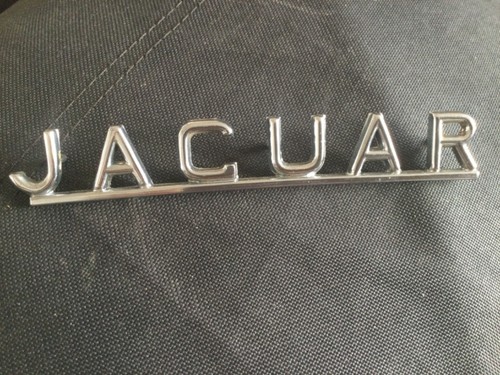 Jaguar car badge - , no