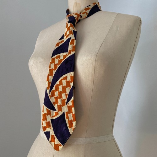 Vintage 1940s geometric print - vintage,