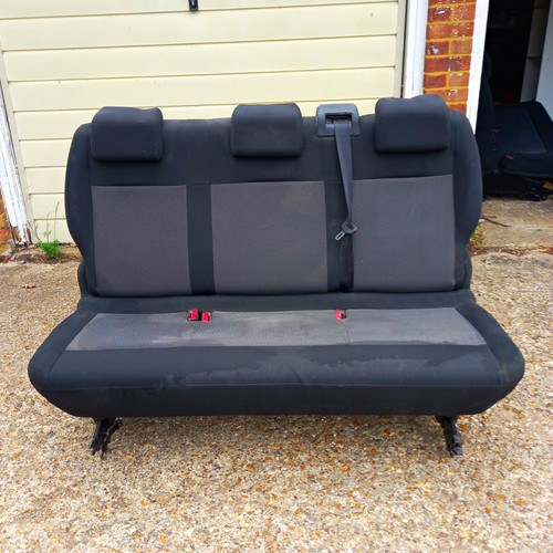 Vauxhall vivaro 2020 rear seat - vauxhall,