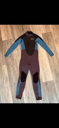 Gul kids wetsuit never worn - kids, wetsuit,