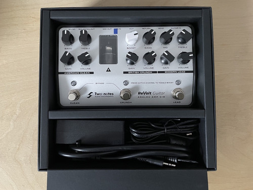 Two notes revolt guitar - revolt,