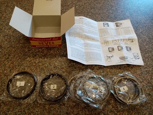 Ferguson piston ring set - piston,