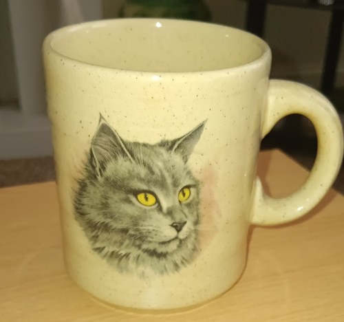 Vintage churston pottery cat - vintage,