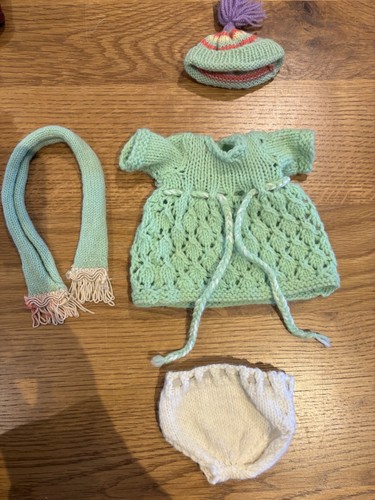 Vintage dolls clothes - clothes, possible