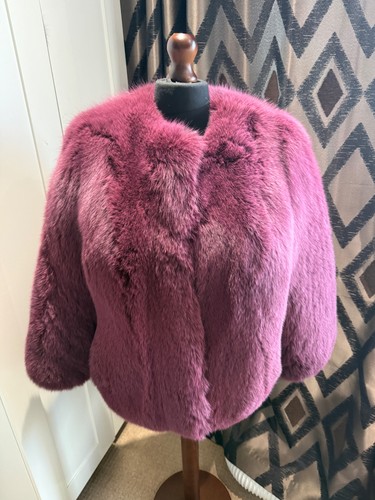 Burgundy dyed arctic fox fur - arctic,