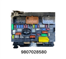 GENUINE PSA FUSEBOX C4 PICASSO