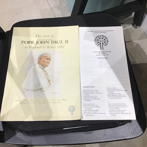 Pope john paul - pope, heaton