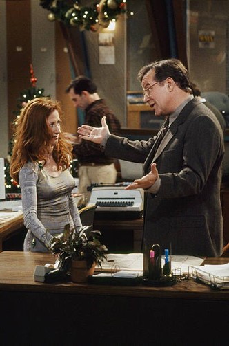 Newsradio vicki lewis - lewis, as