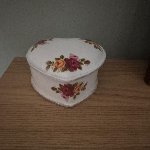 Royal albert cottage - royal,