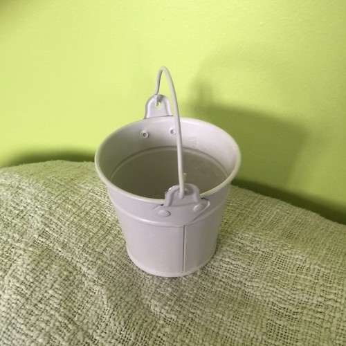 8cm cream bucket mini planter - cream,