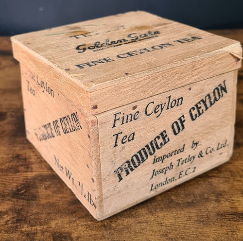 Vintage wooden ceylon - wooden, tea