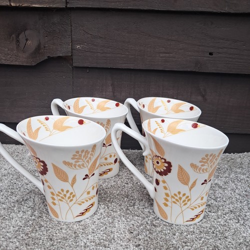 Matching set four bone - set,