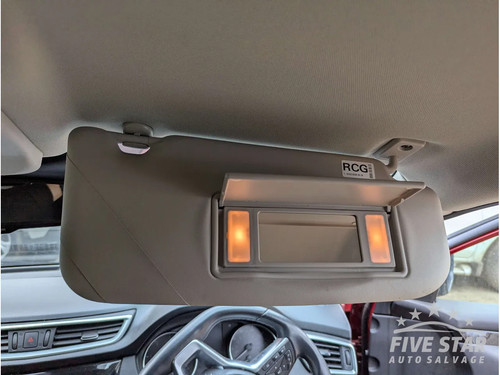 Nissan qashqai sun visor - nissan,