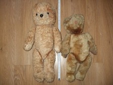 2 ANTIQUE TEDDY BEARS.