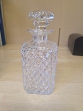 Vintage Square crystal decanter hand cut diamond Pattern 21cm Tall