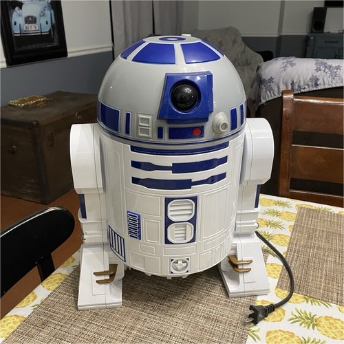 Uncanny brands star wars - uncanny,