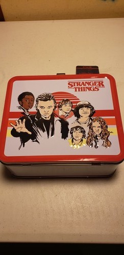 Stranger things collectors - things,