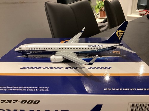 Wings 200 boeing 737 - boeing, 737-800