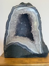 Large Amethyst Geode Crystal Rock Display 9.7kg 26cm Tall 