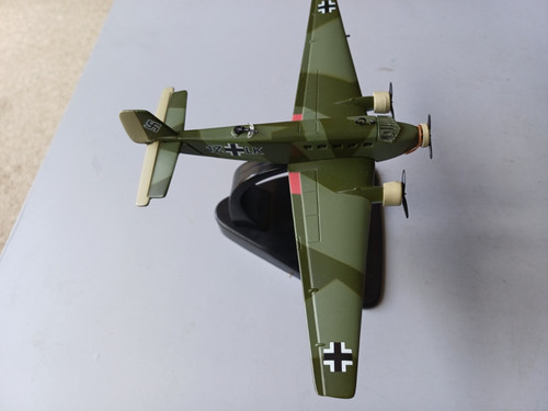 Atlas editions diecast model - editions,