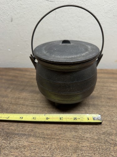 Antique mini cast iron - mini,