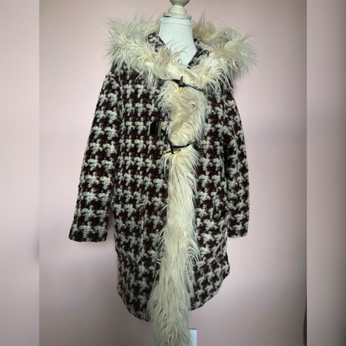 Hooded winter coat - , wool
