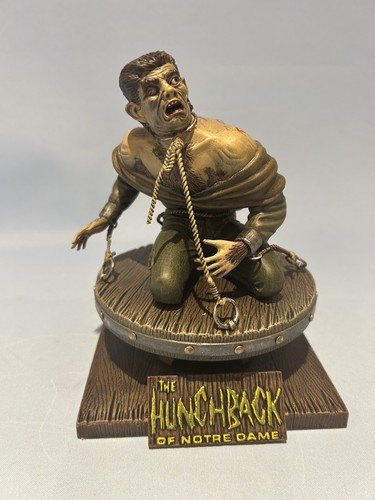 Aurora isssue hunchback of - aurora, re