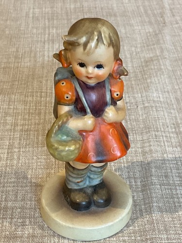 Goebel hummel figurine - hummel,