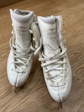 Girls Edea figure skates Size 215 - Used