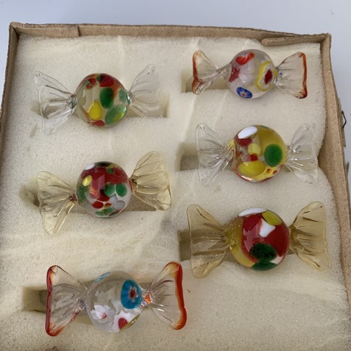 Murano style retro hand - murano,