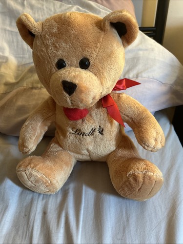 Lindt teddy bear red - teddy,